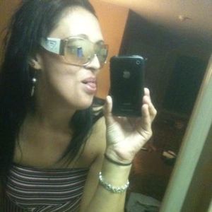 Meet your Posher, Amelia m.